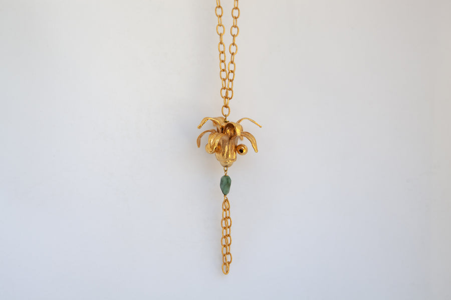 Pendant Palm Tree